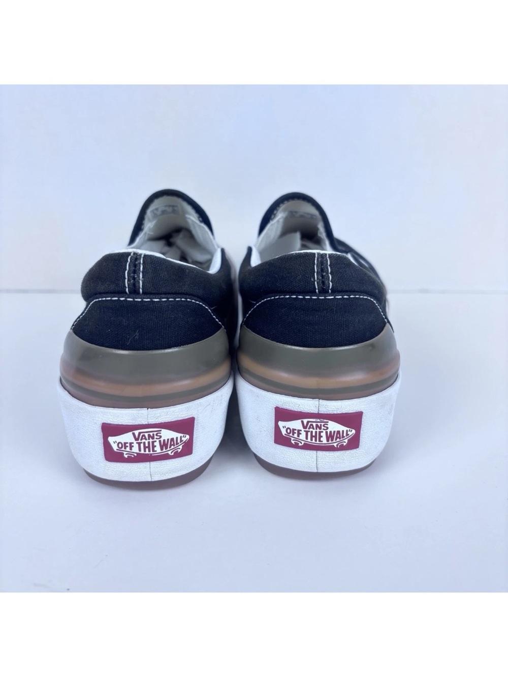 Vans Classic Slip-On Stacked Women’s Size 7.5 Black/White/Gum - Picture 6 of 10